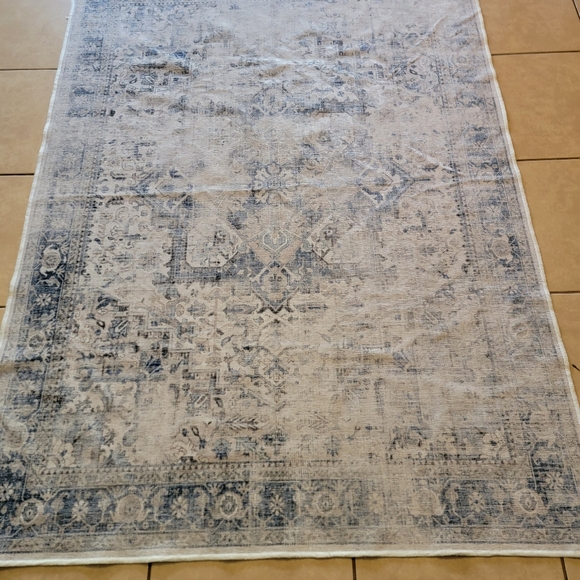 Ruggable Kamran Washable Area Rug 58 in x 80 in No Pad - Picture 2 of 9